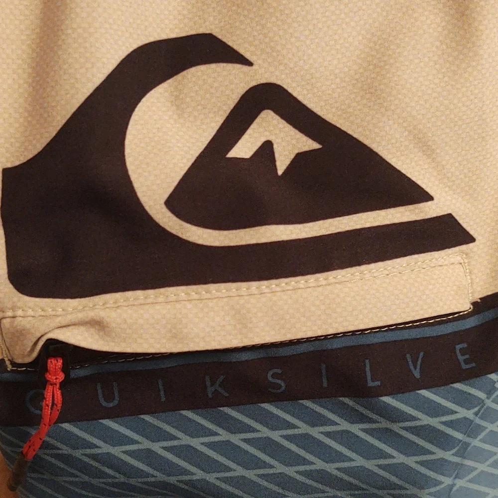 Bundle Of 2 USED Quiksilver Board Shorts Size XS/27